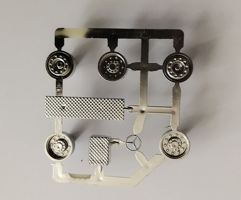 MS Mercedes Actros Disky Chrom